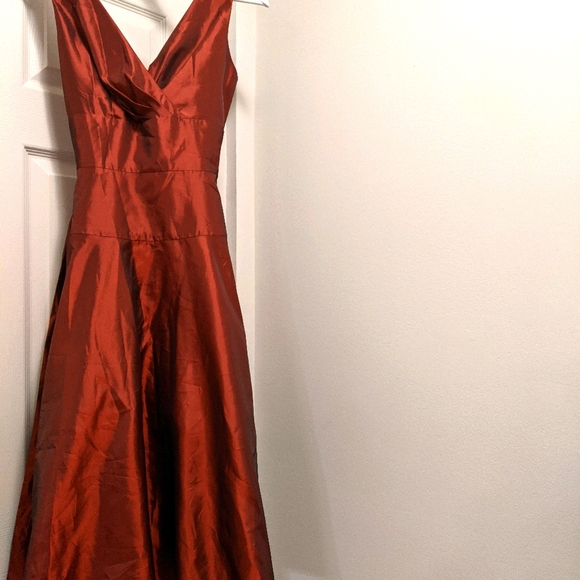 Taffeta Cocktail Dress - Picture 1 of 5